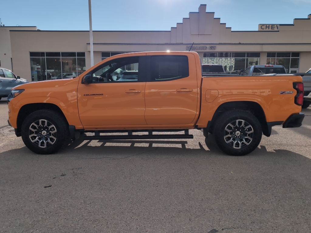 2026 Chevrolet Colorado Z71 photo 4