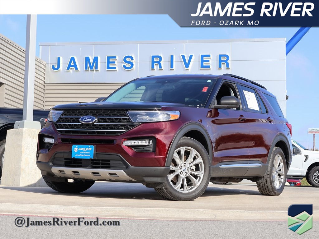 2022 Ford Explorer XLT's photo