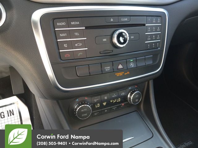 2016 Mercedes Benz CLA 250 photo 17