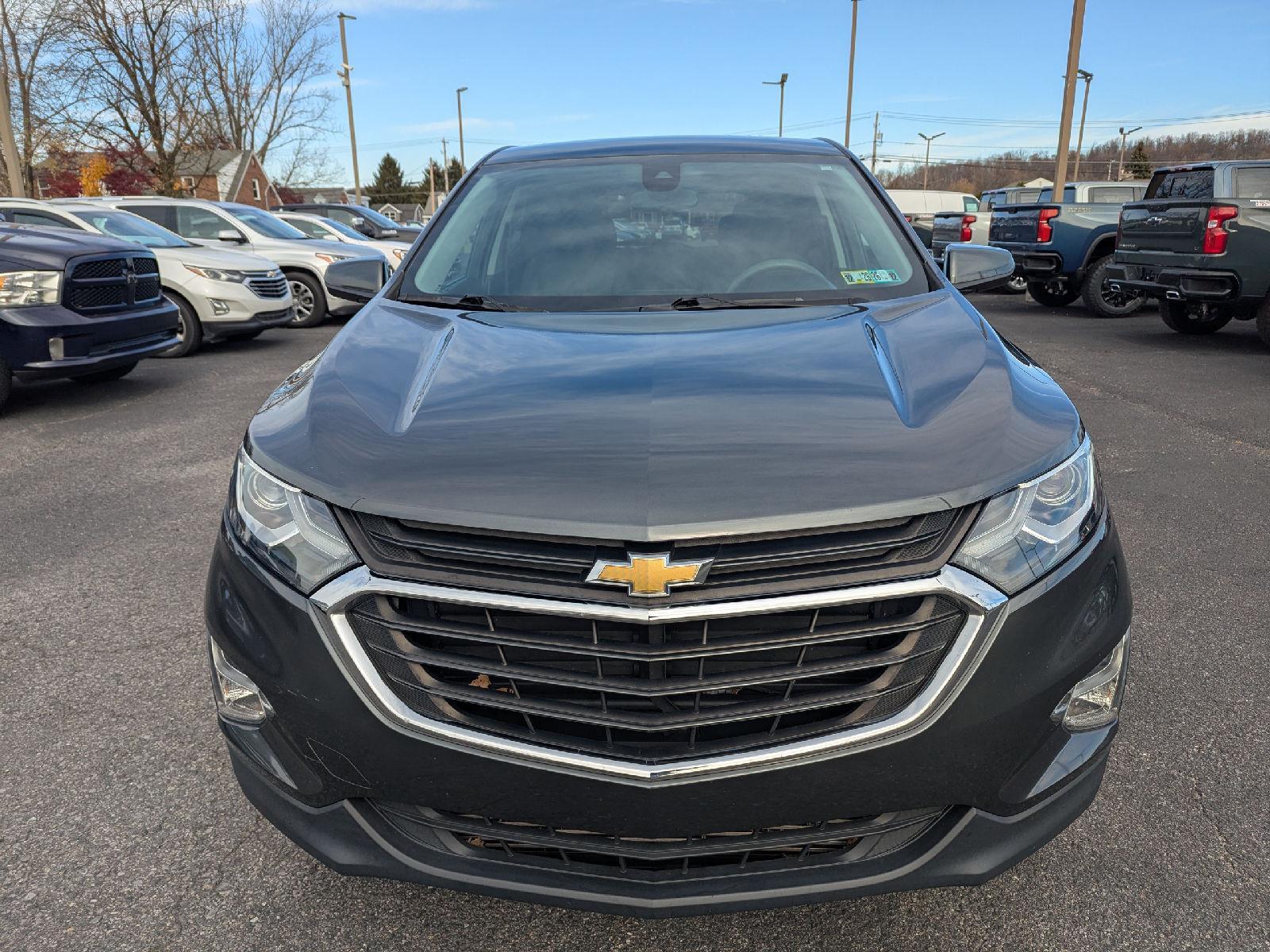 2020 Chevrolet Equinox LT photo 3