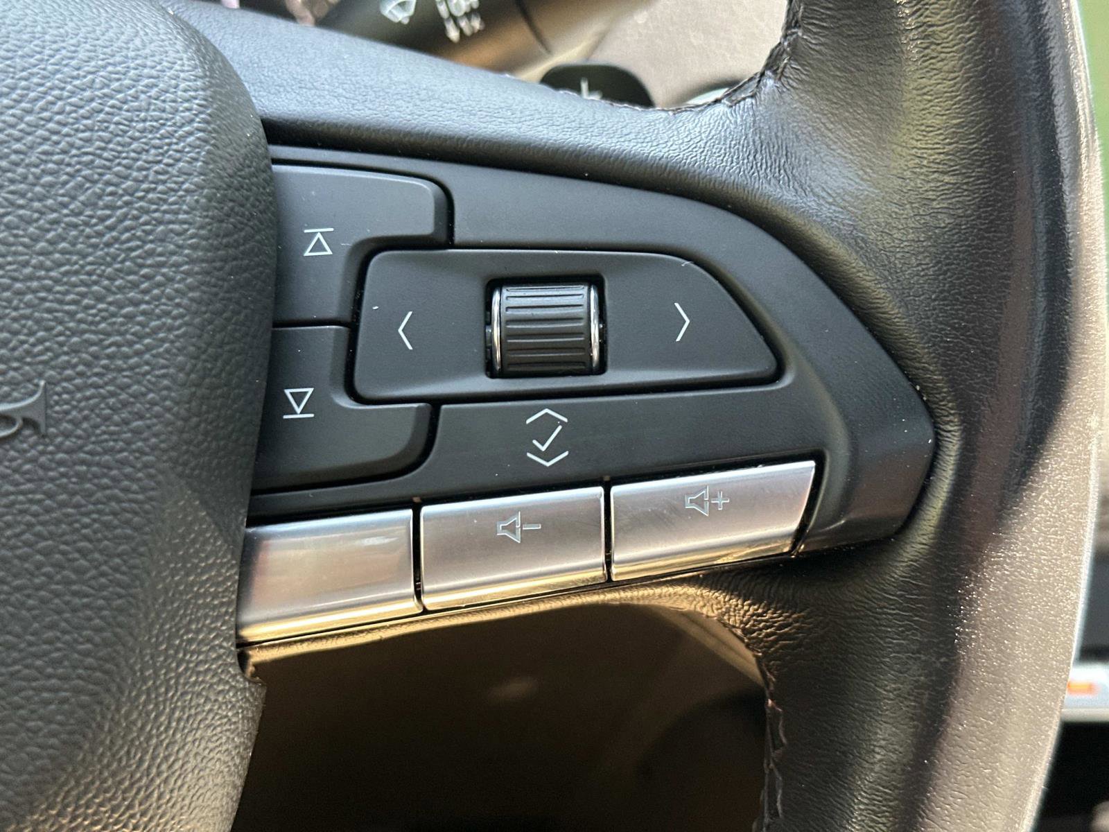 2021 Cadillac XT4 Premium Luxury photo 19