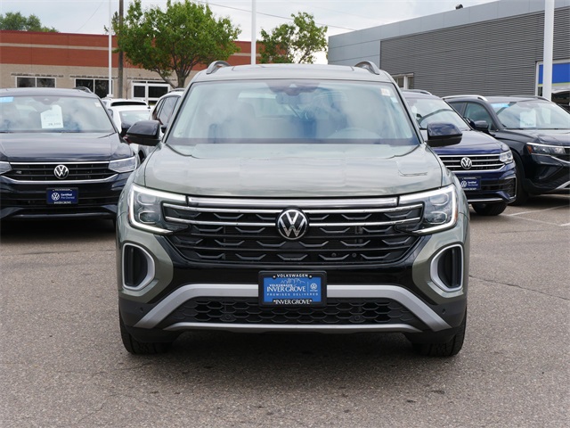 Certified 2025 Volkswagen Atlas Atlas Peak Edition with VIN 1V2CR2CA8SC502242 for sale in Inver Grove Heights, Minnesota