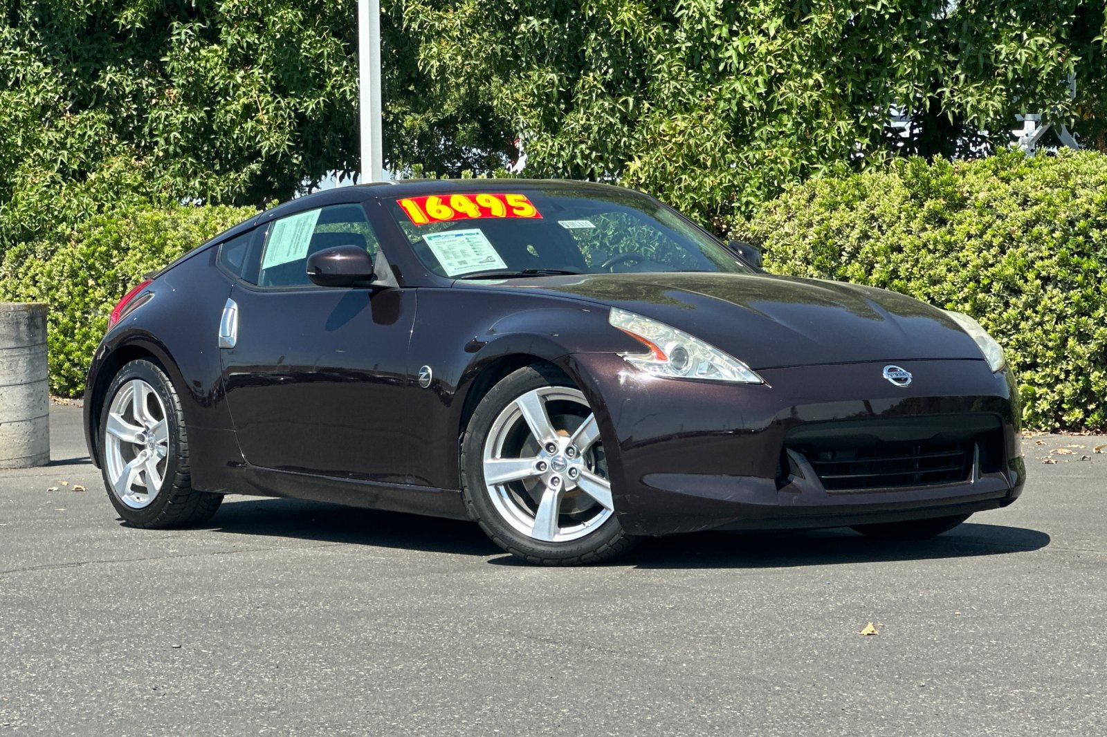 2010 Nissan 370Z Base photo 2