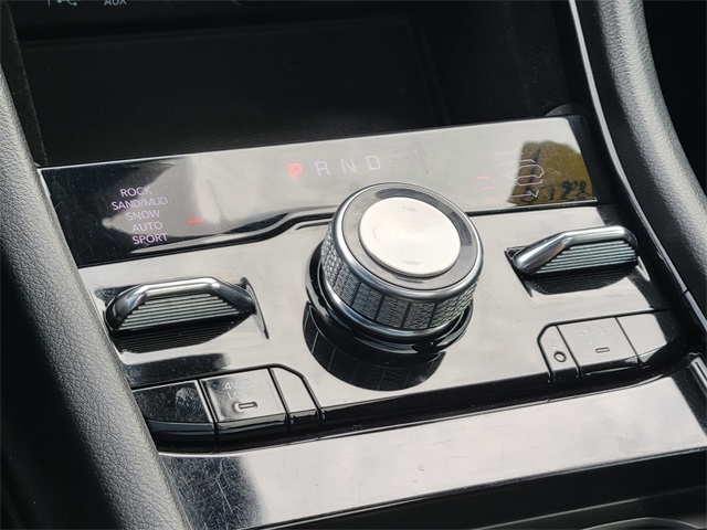 2022 Jeep Grand Cherokee Overland photo 25