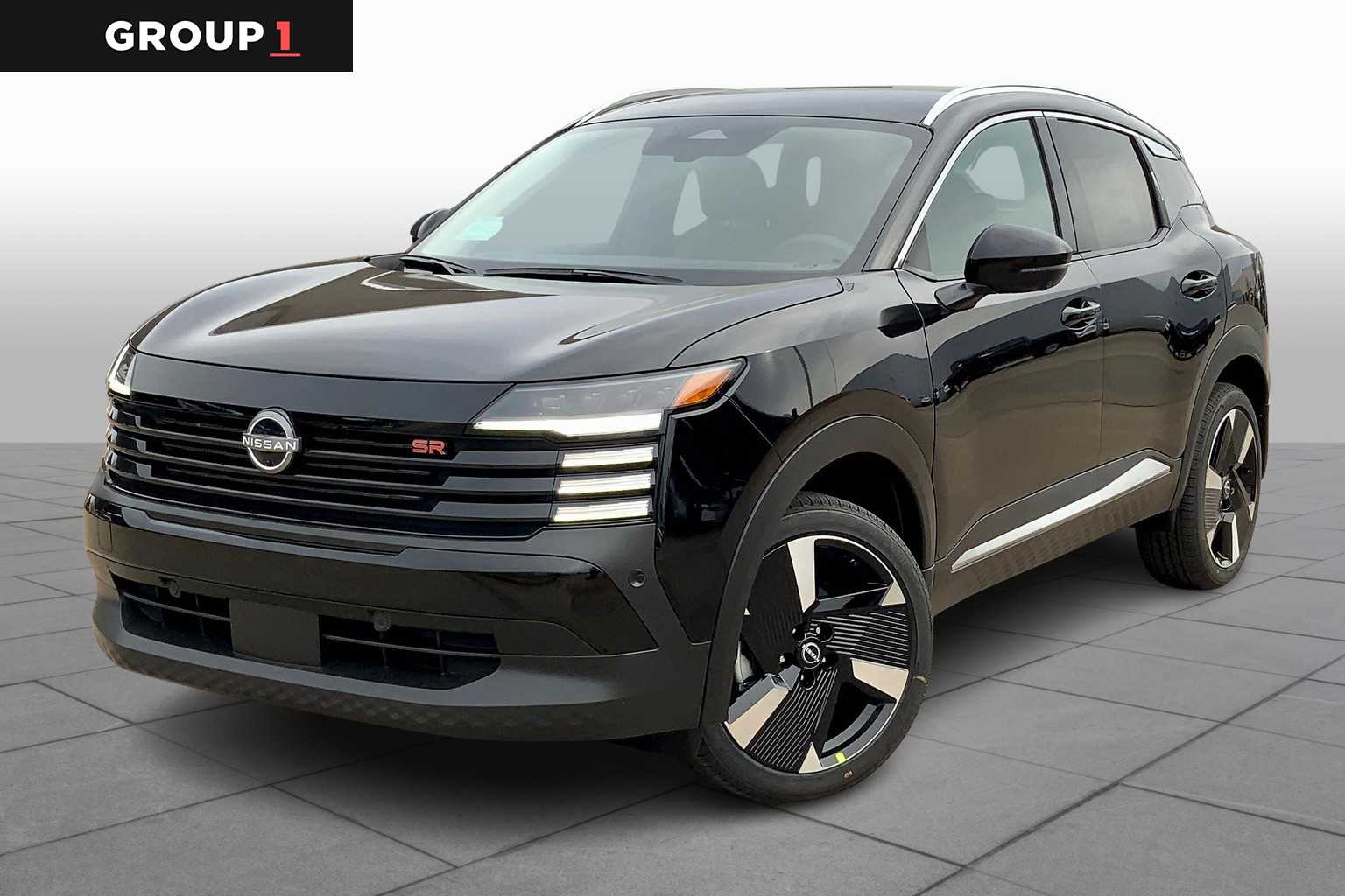 2025 Nissan Kicks SR AWD's photo