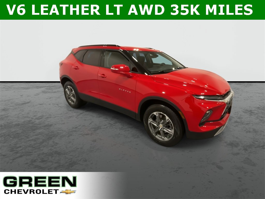 2023 Chevrolet Blazer 3LT photo 2