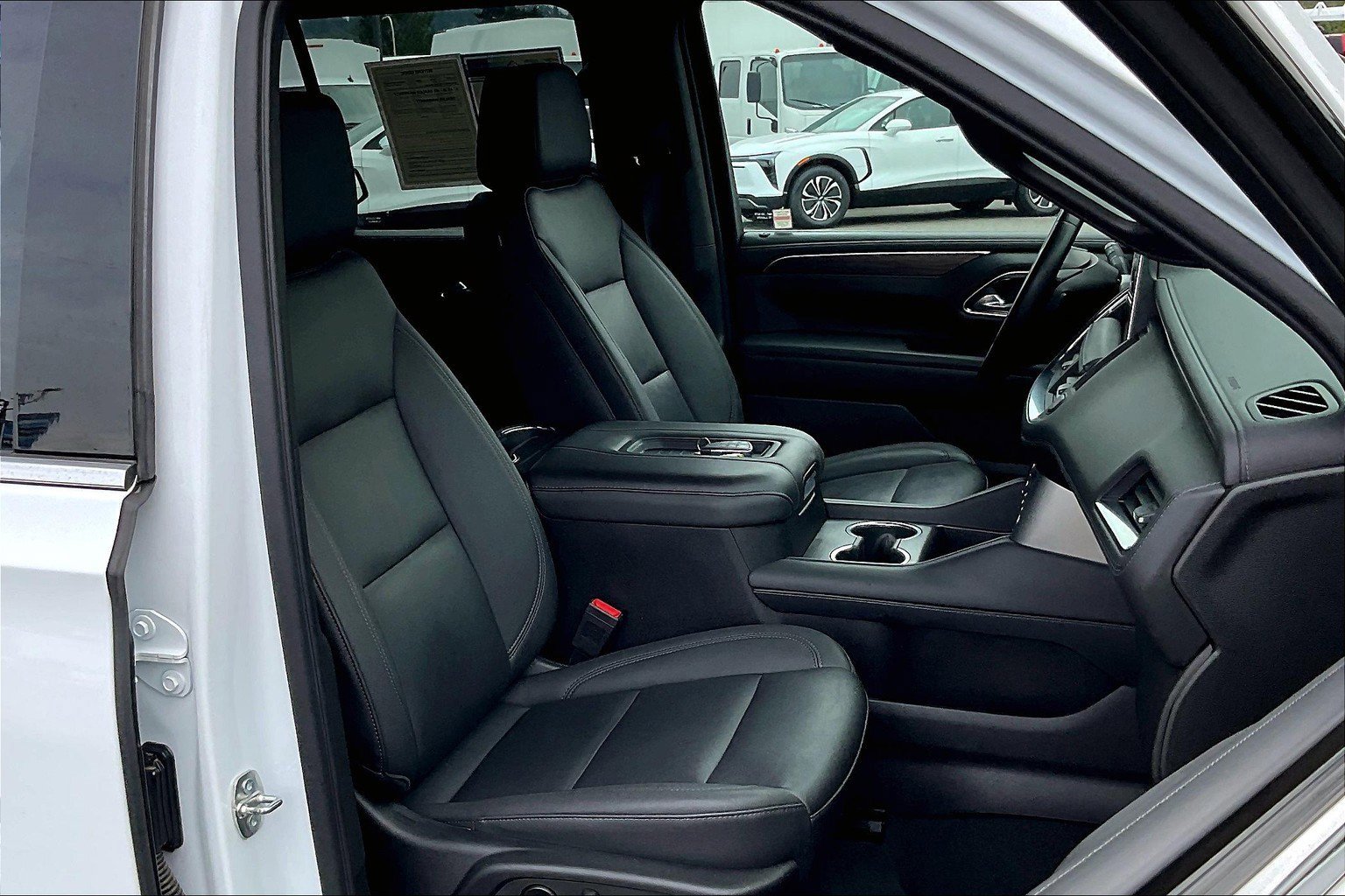 2023 Chevrolet Tahoe LT photo 7