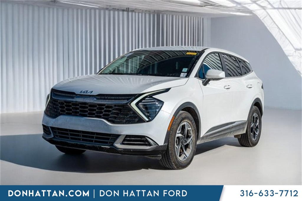 2024 Kia Sportage LX's photo