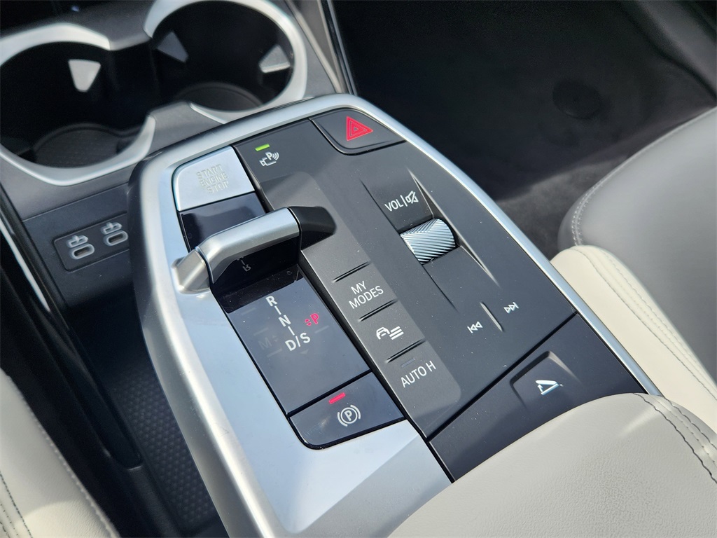 2026 Bmw X1 XDrive28i photo 16