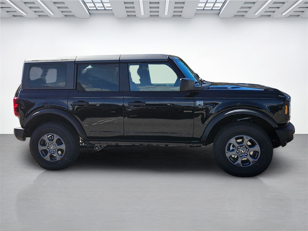 2025 Ford Bronco Big Bend photo 4