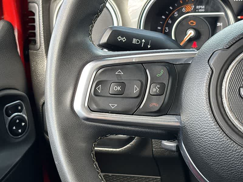 2023 Jeep Wrangler Sahara photo 26