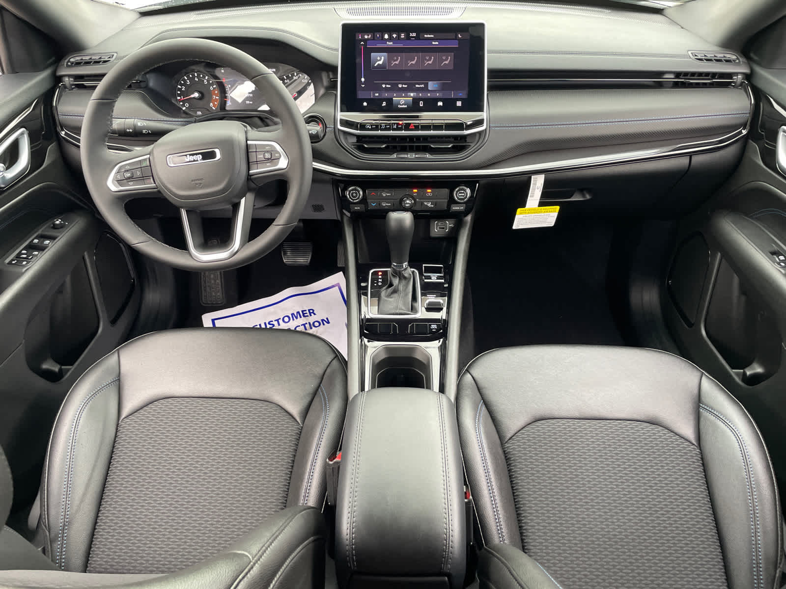 2025 Jeep Compass Latitude photo 13