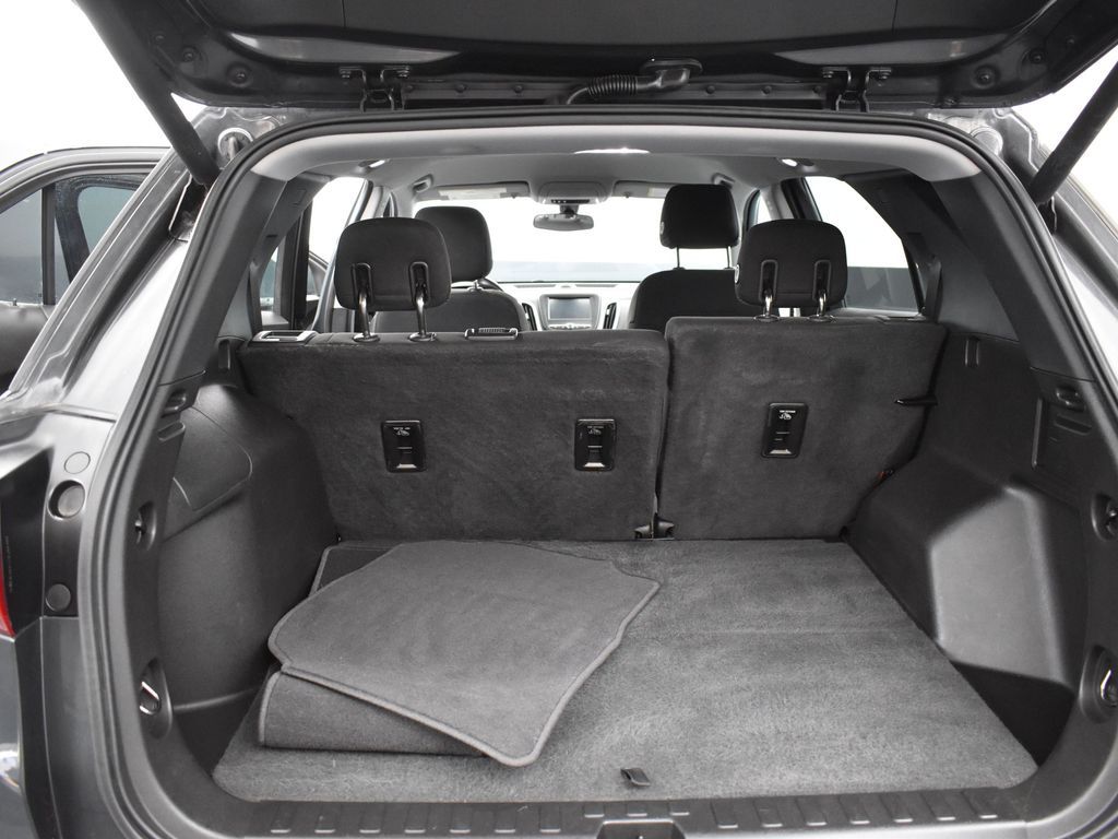 2018 Chevrolet Equinox LT photo 21