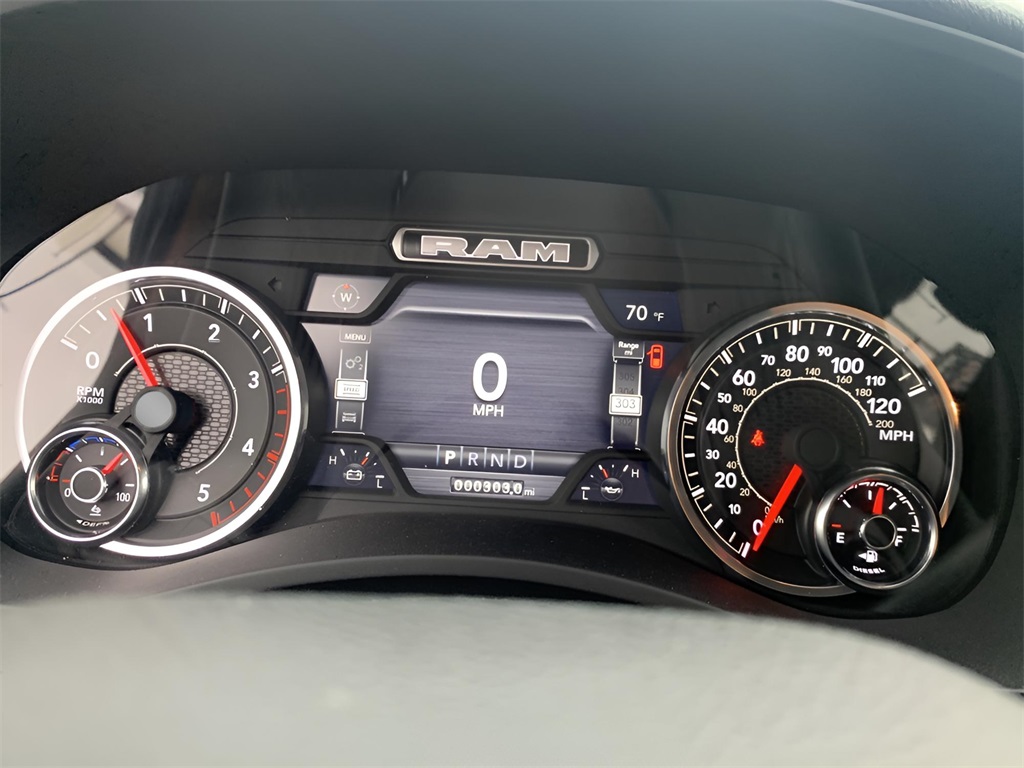 2024 Ram 4500 SLT photo 34