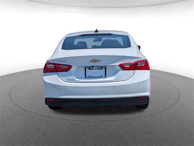 2024 Chevrolet Malibu LS photo 4