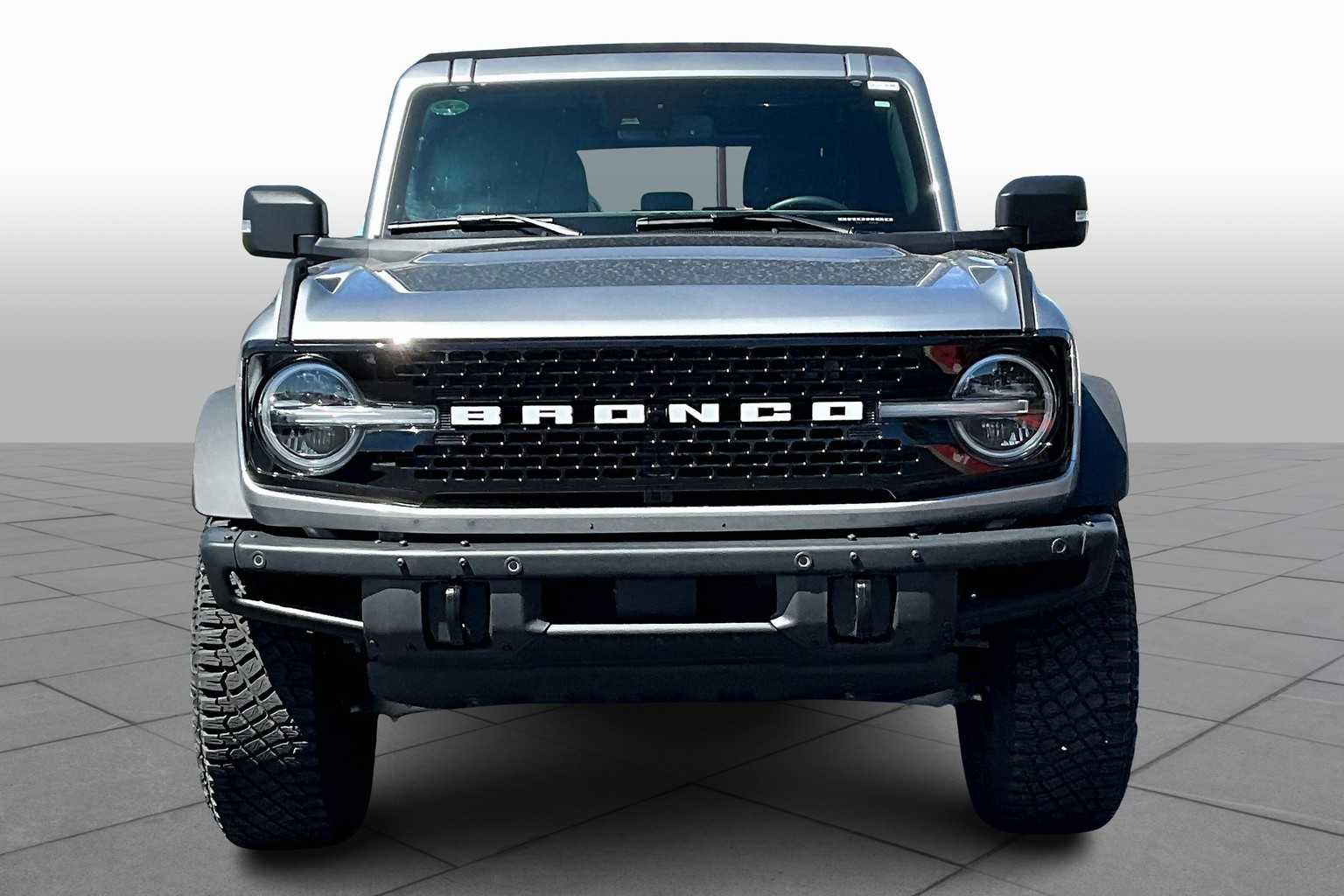 2024 Ford Bronco Wildtrak photo 3