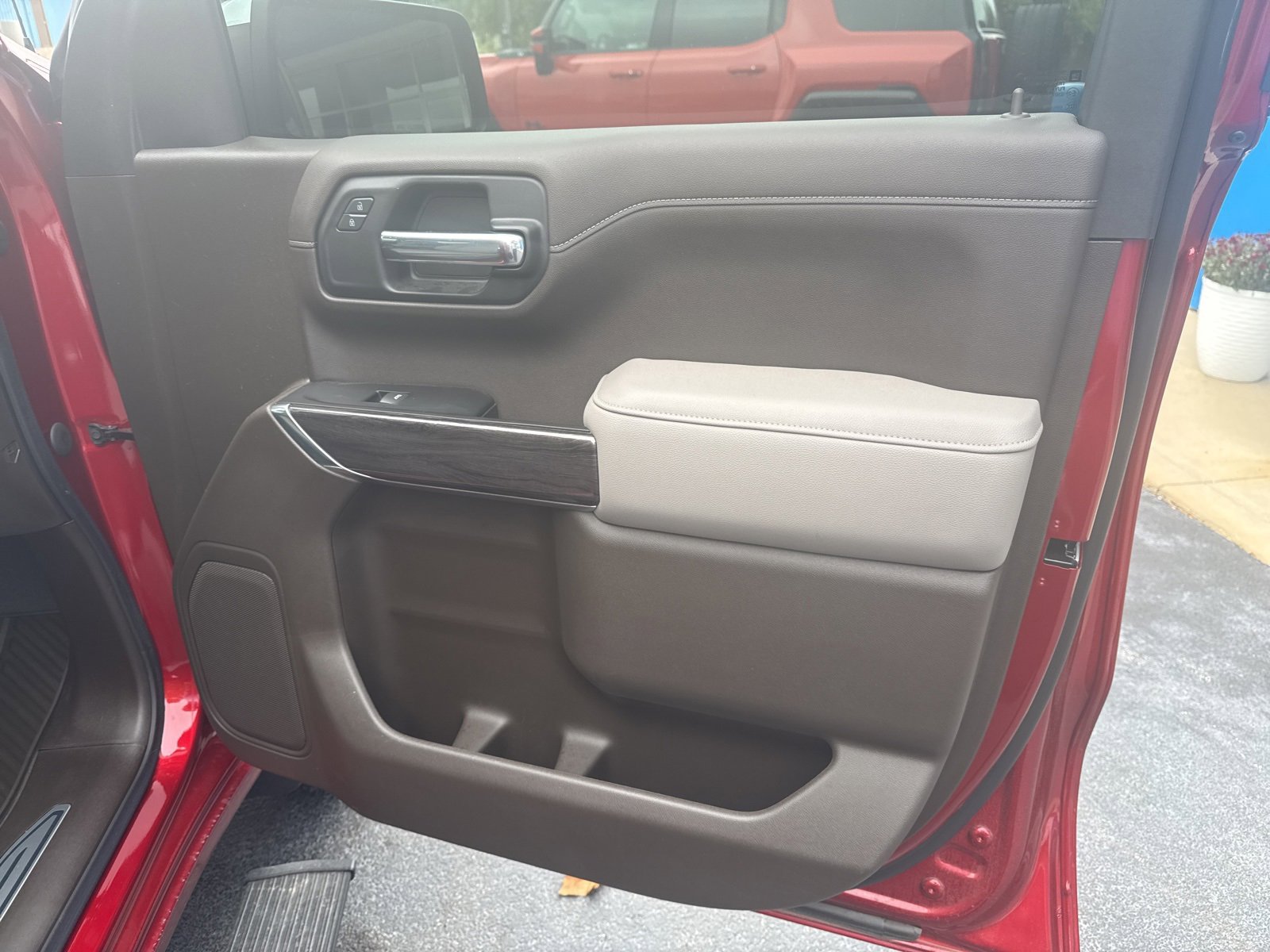 2022 Chevrolet Silverado 1500 LTZ photo 29