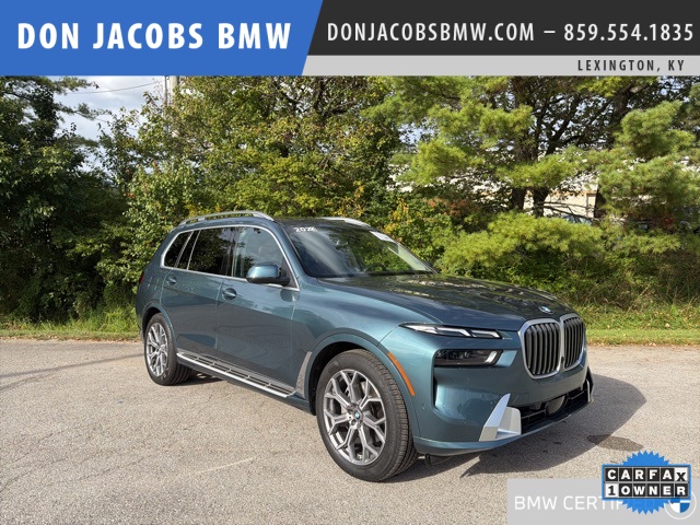 2023 BMW X7 40i's photo