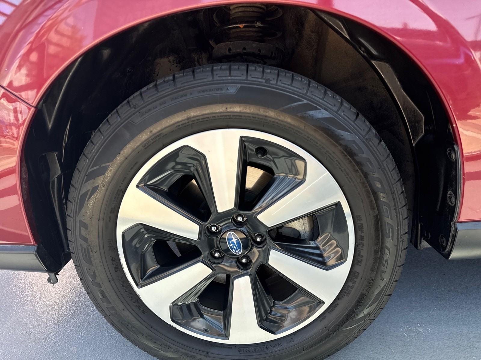 Used 2018 RED Subaru Limited image 17