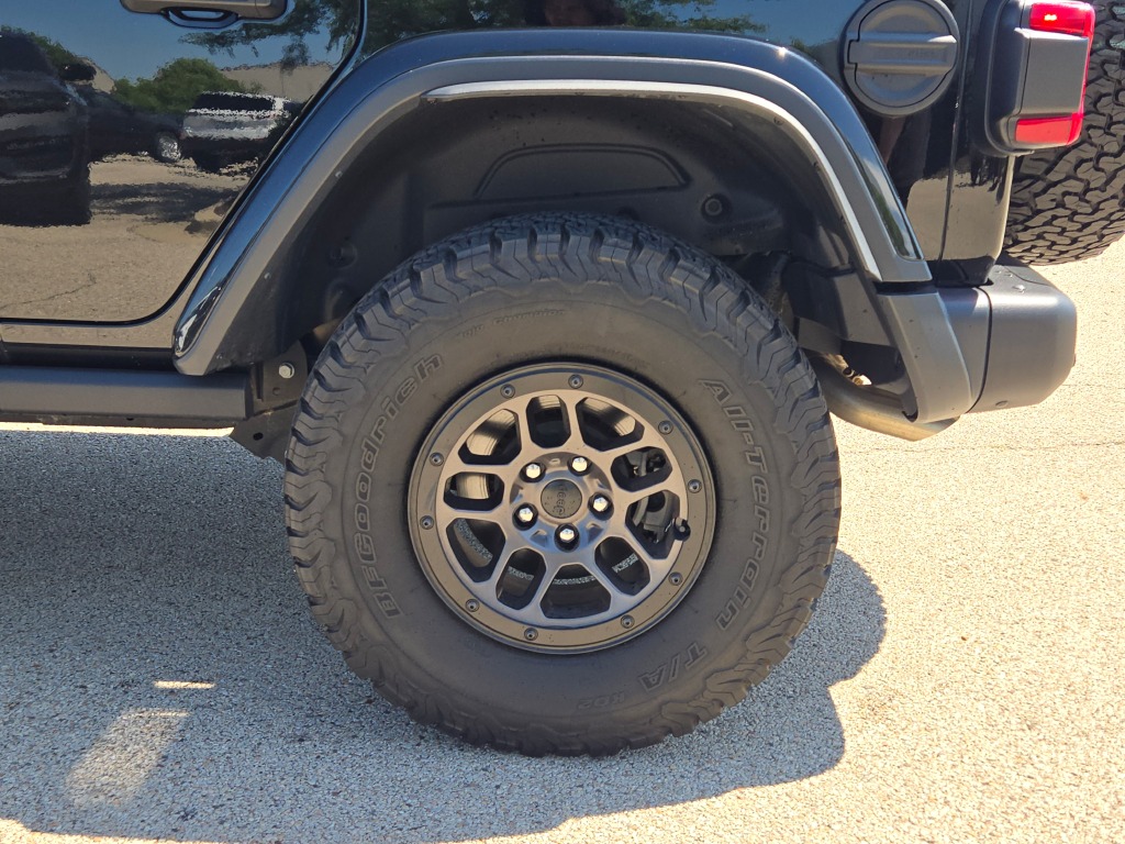 2024 Jeep Wrangler Rubicon 392 photo 15