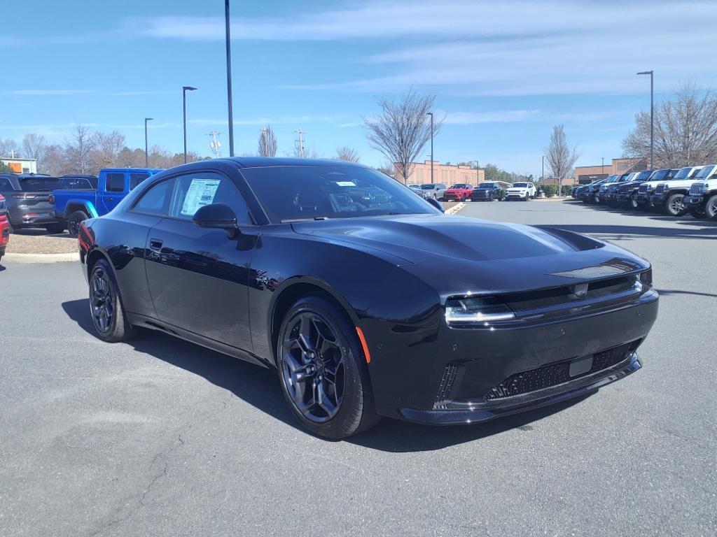 2025 Dodge Charger R/T photo 4