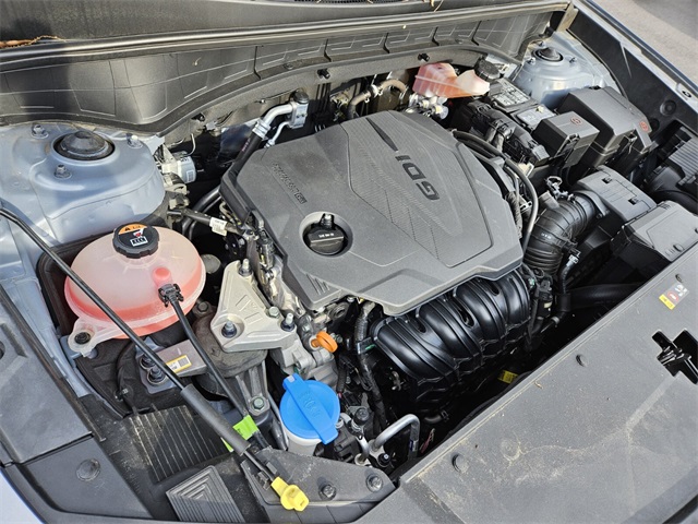 2022 Kia Sorento LX photo 17