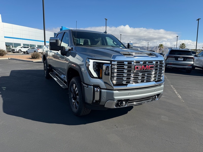 2026 GMC Sierra 2500HD Denali's photo