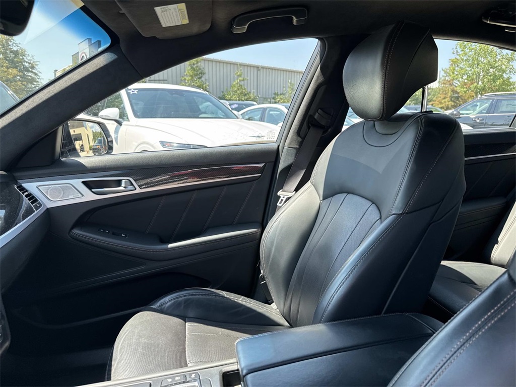 2019 Genesis G80 3.3T Sport photo 14