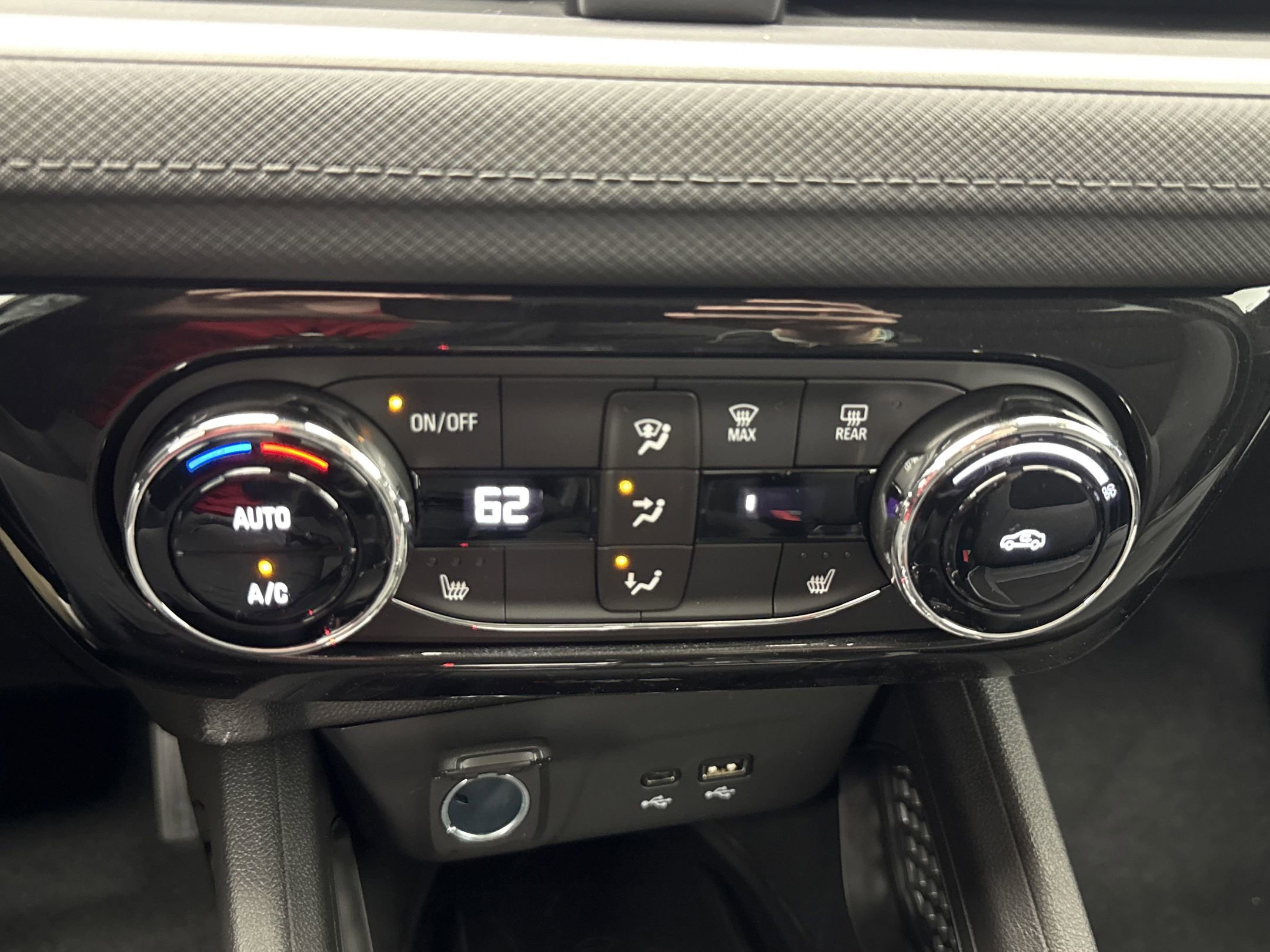 2026 Chevrolet Trailblazer LT photo 17