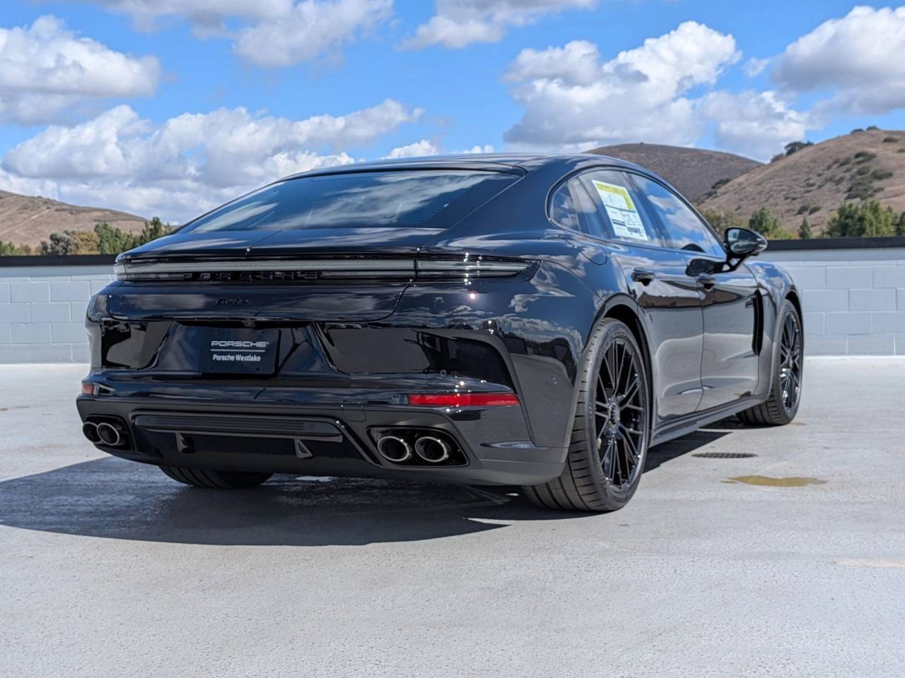 2026 Porsche Panamera Turbo E-Hybrid photo 8