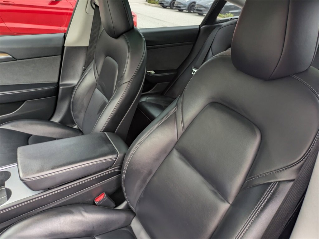 2022 Tesla Model 3 photo 11