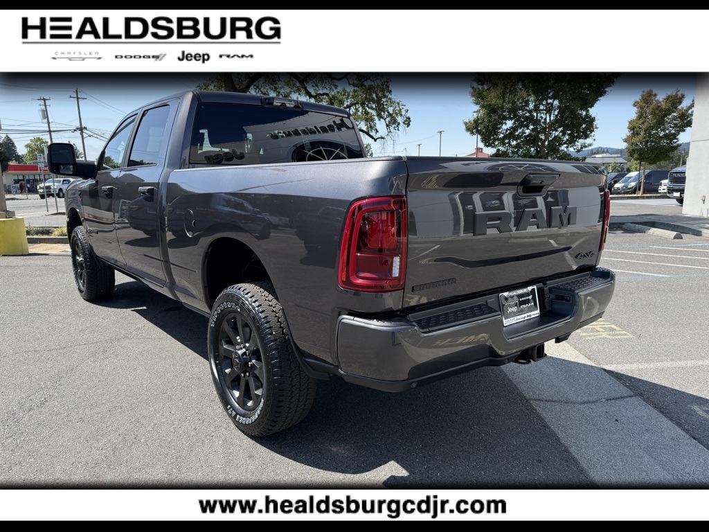 2025 Ram 2500 Big Horn photo 2
