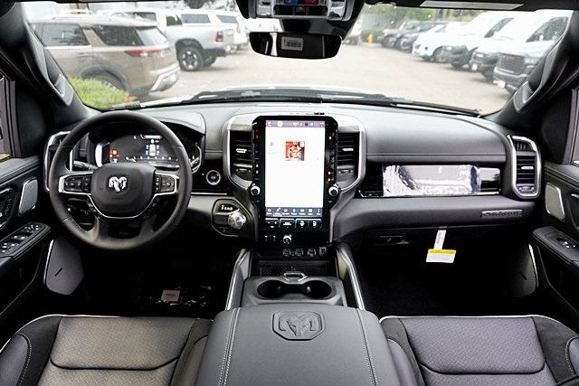 New 2026 Bright White Clear-Coat Exterior Paint RAM Laramie image 24