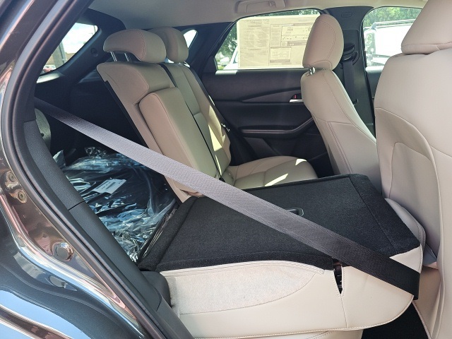 2025 Mazda CX-30 2.5 S Preferred photo 16