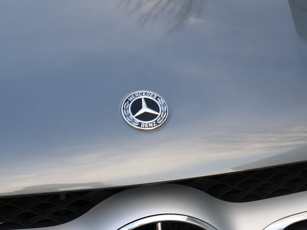 Used 2018 Mercedes-Benz GLC GLC300 with VIN WDC0G4KB5JV096112 for sale in Kansas City