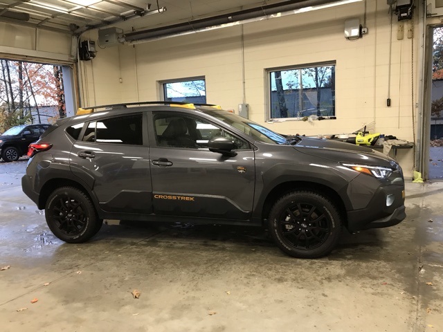2025 Subaru Crosstrek Wilderness photo 2
