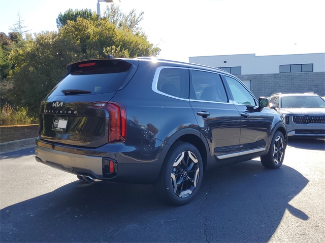 2025 Kia Telluride S photo 4