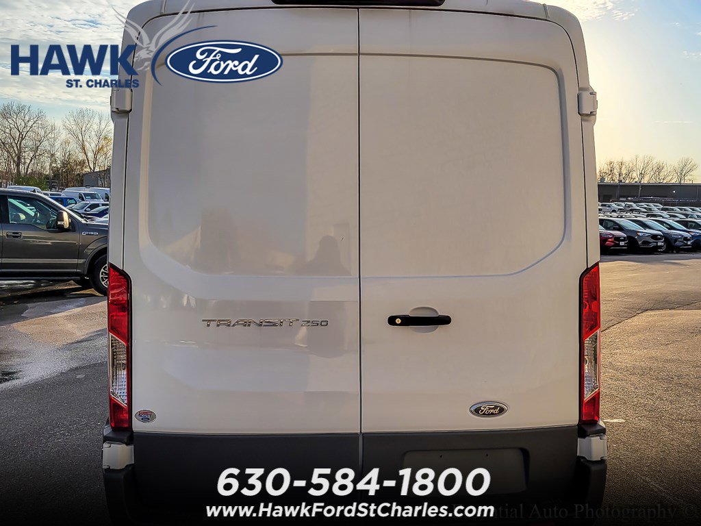 2025 FORD TRANSIT - Image 4