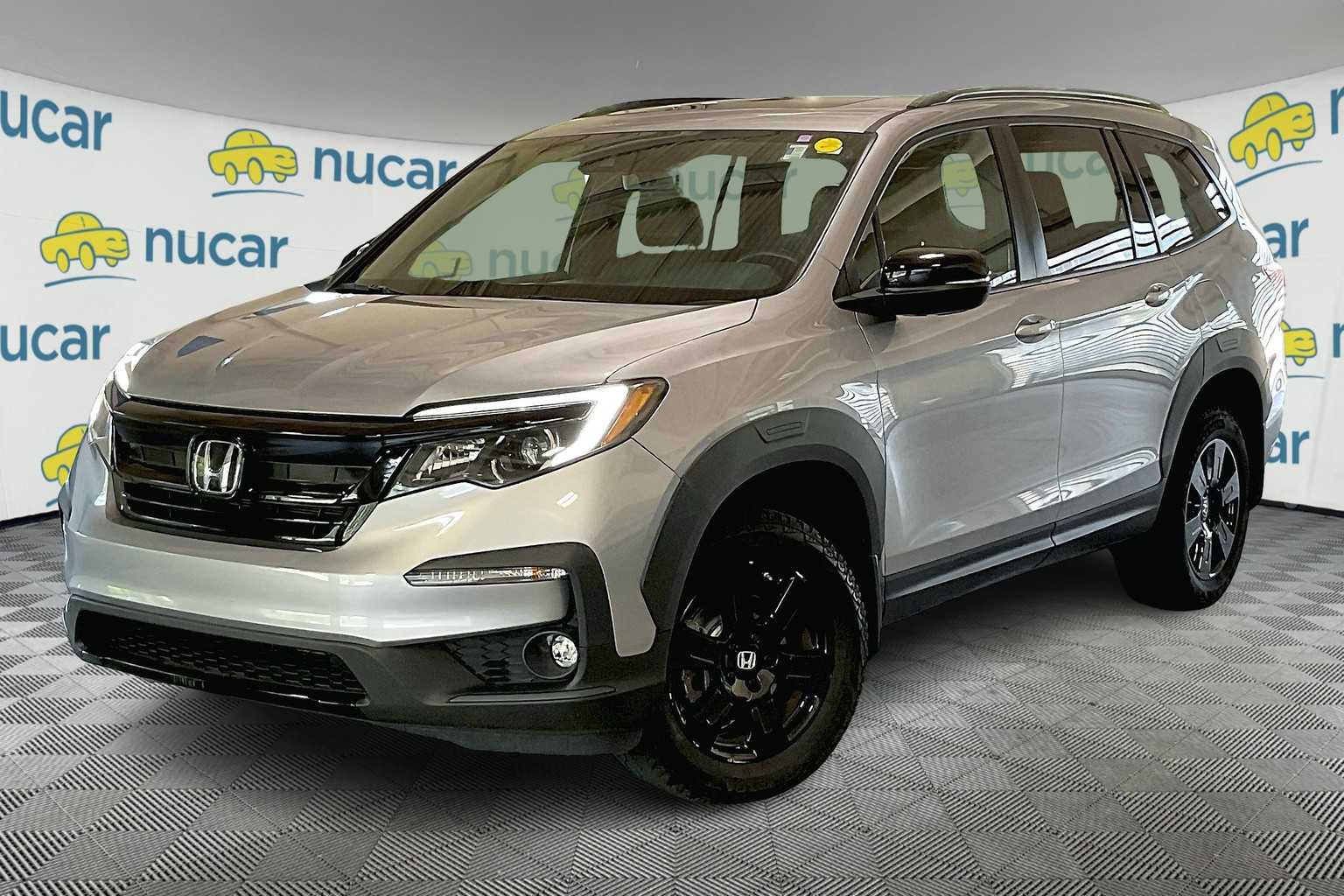 2022 Honda Pilot TrailSport photo 3