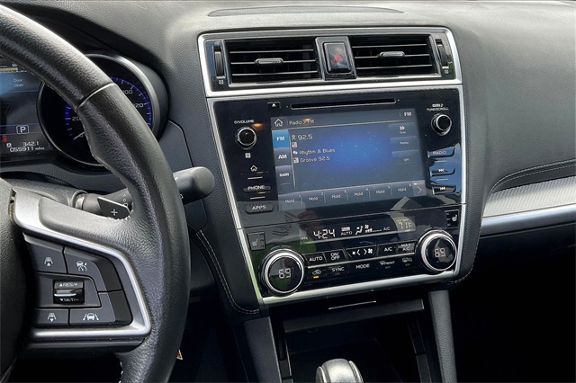 2018 Subaru Outback 2.5i Premium photo 7