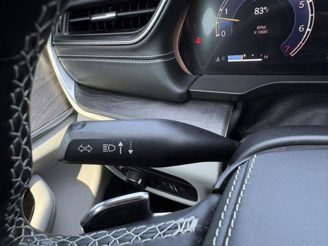 2021 Jeep Grand Cherokee Overland photo 19
