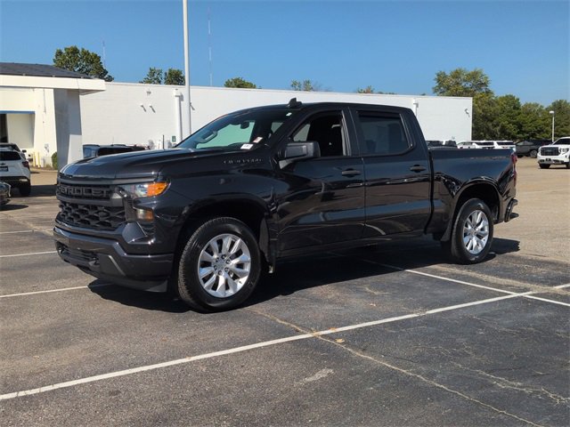 2023 Chevrolet Silverado 1500 Custom's photo