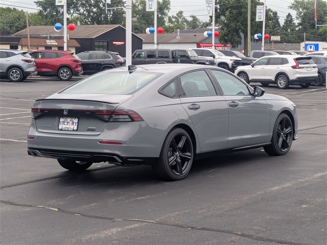 2025 Honda Accord Hybrid Sport-L photo 5