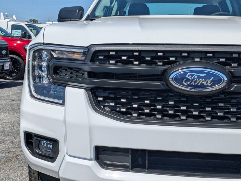 2025 Ford Ranger XL photo 9