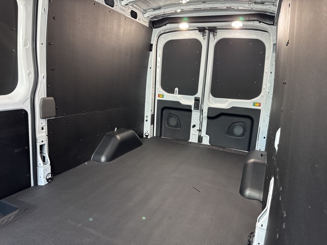 2025 Ford Transit Cargo Van photo 8