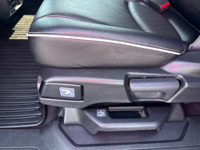 2023 Honda Odyssey Elite photo 16