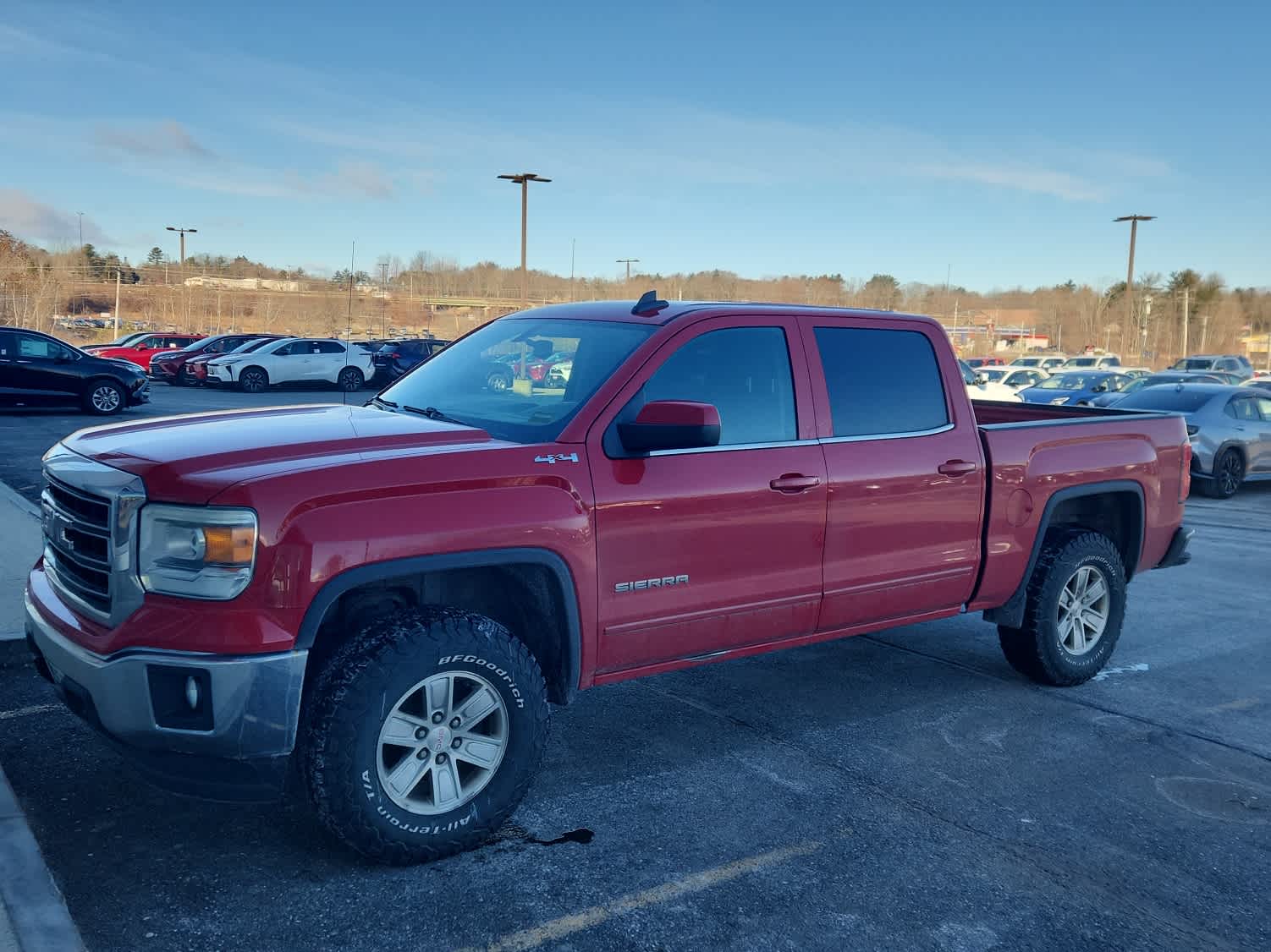 2015 GMC Sierra 1500 SLE's photo