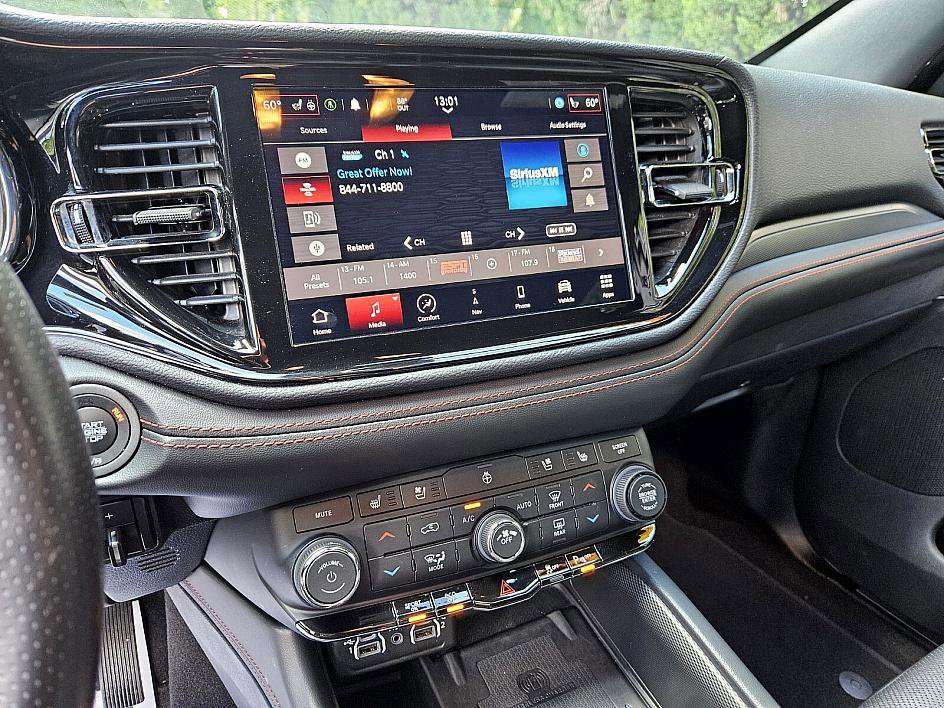 2023 Dodge Durango R/T Plus photo 17