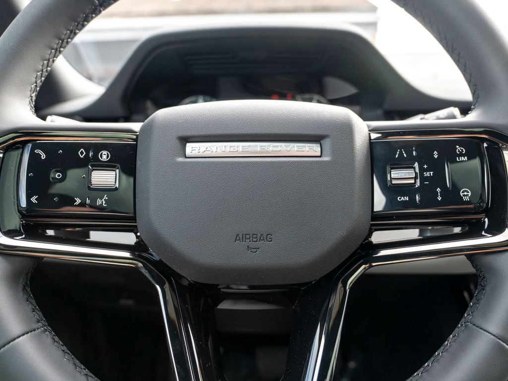 2026 Land Rover Range Rover Evoque S photo 14