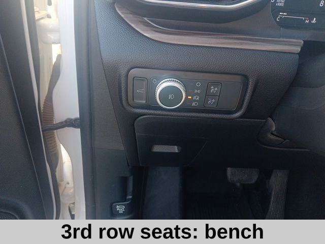 2021 Ford Explorer Limited photo 13